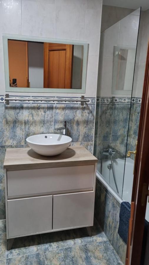 Casa De Claudia Comillas- Jardin Privado - A 10 Metros Del Capricho De Gaudi Dış mekan fotoğraf